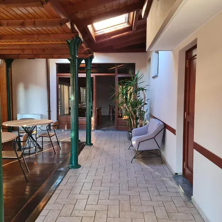 Pensión Manfredi Ristorante Con Romentino