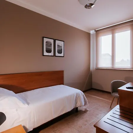 Manfredi Ristorante Con Pensión Romentino