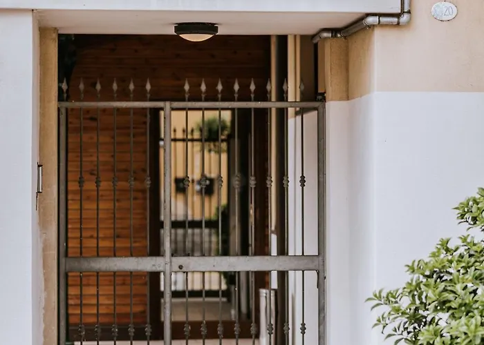 Manfredi Ristorante Con Pensión